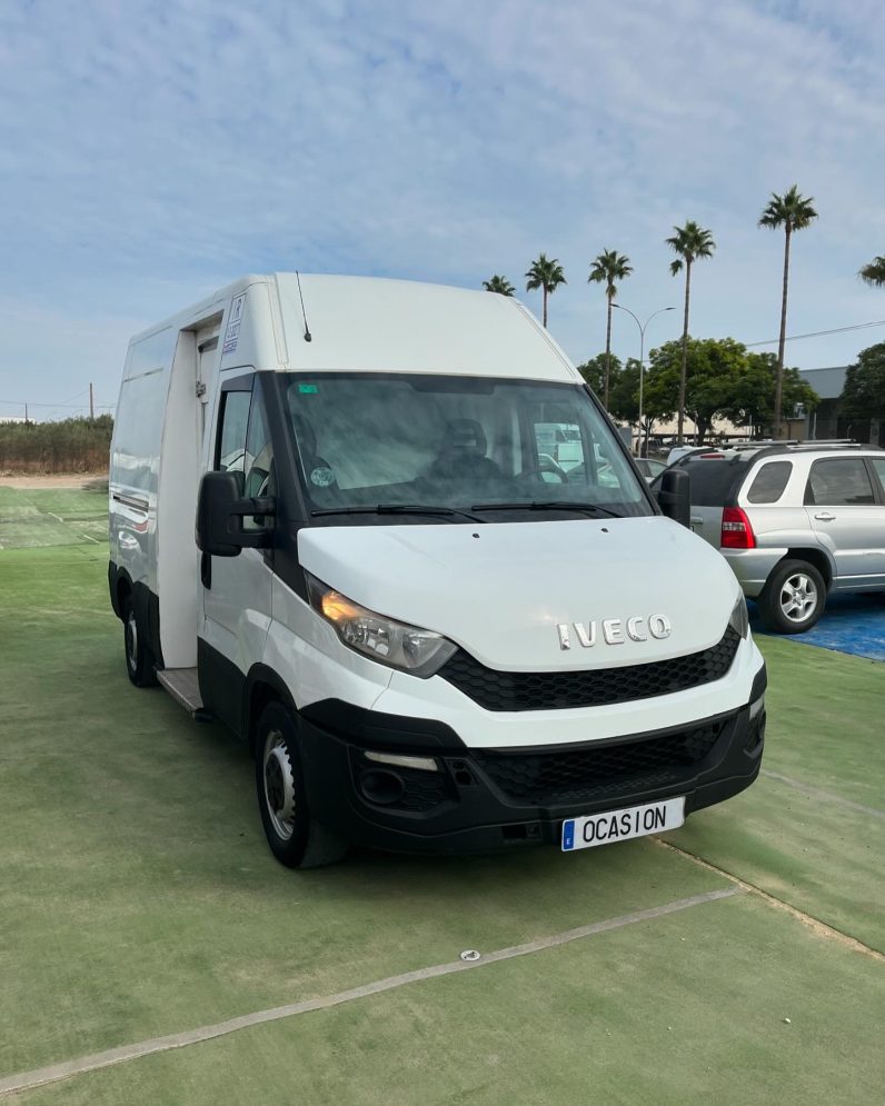
								Iveco Daily Isotermo full									