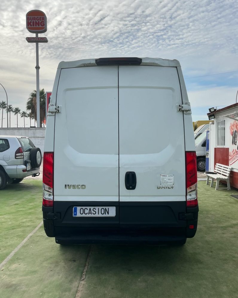 
								Iveco Daily Isotermo full									