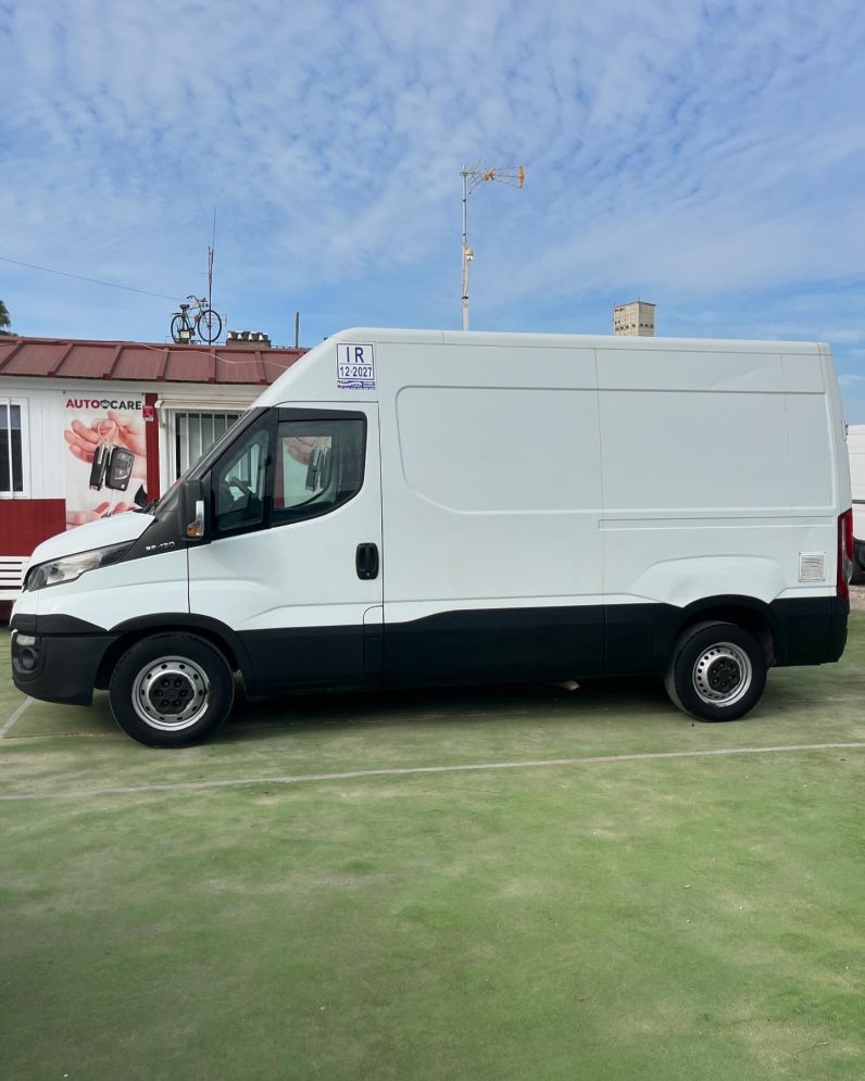 
								Iveco Daily Isotermo full									