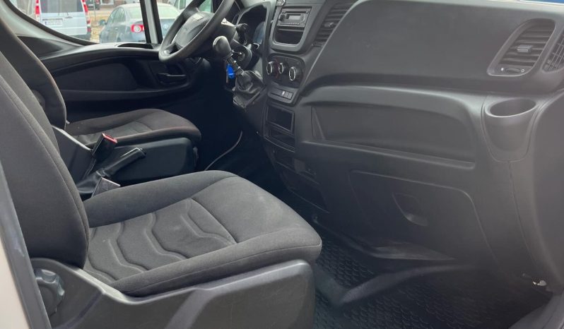 
								Iveco Daily Isotermo full									