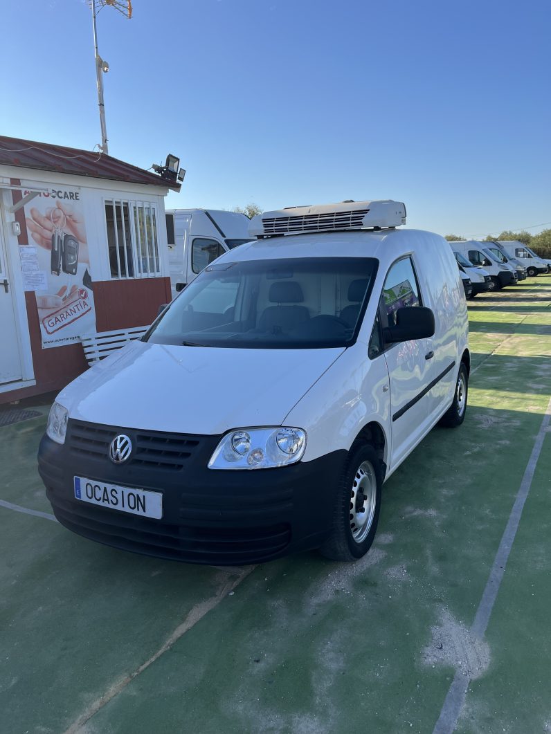 
								Volkswagen Caddy Isotermo full									