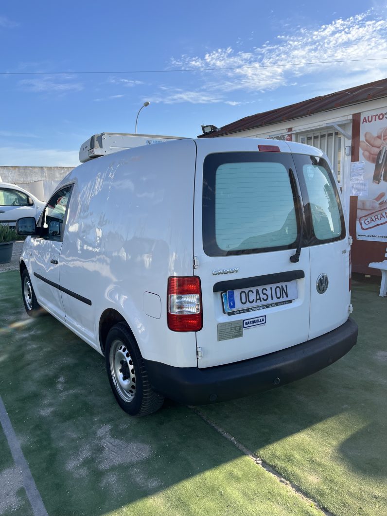 
								Volkswagen Caddy Isotermo full									