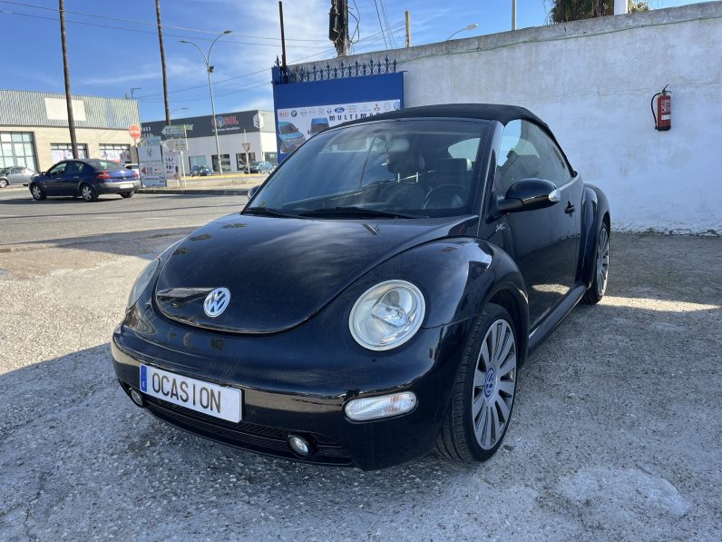 
								Volkswagen New Beetle full									