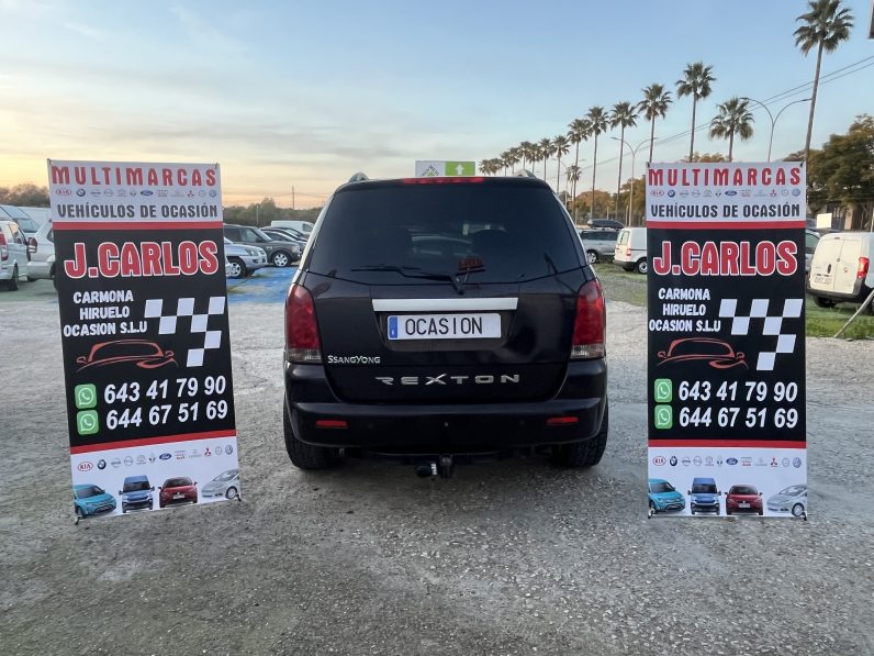 
								Ssangyong Rexton full									
