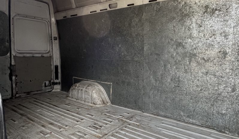 
								Mercedes Sprinter full									