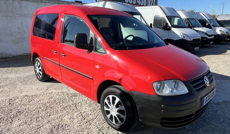 
								Volkswagen Caddy full									