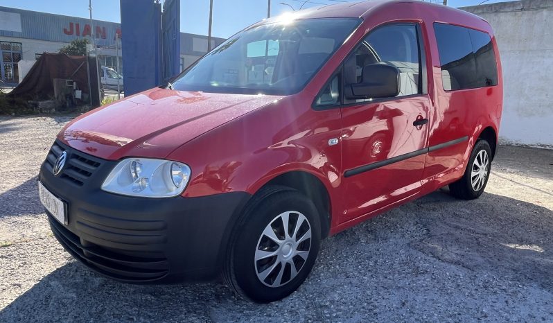 
								Volkswagen Caddy full									