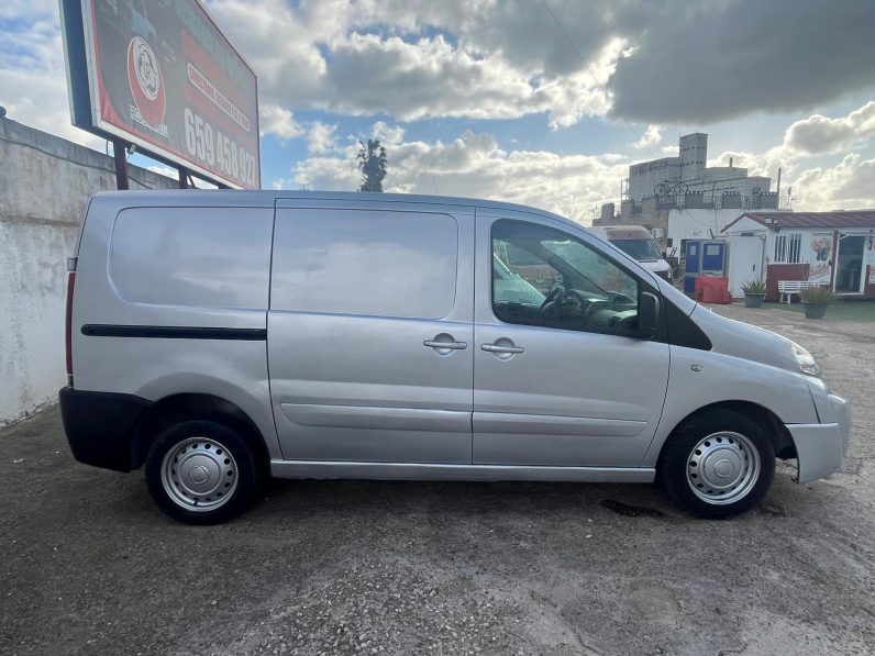 
								Fiat Scudo full									